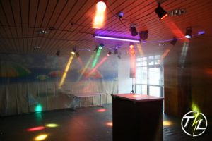 Party 02